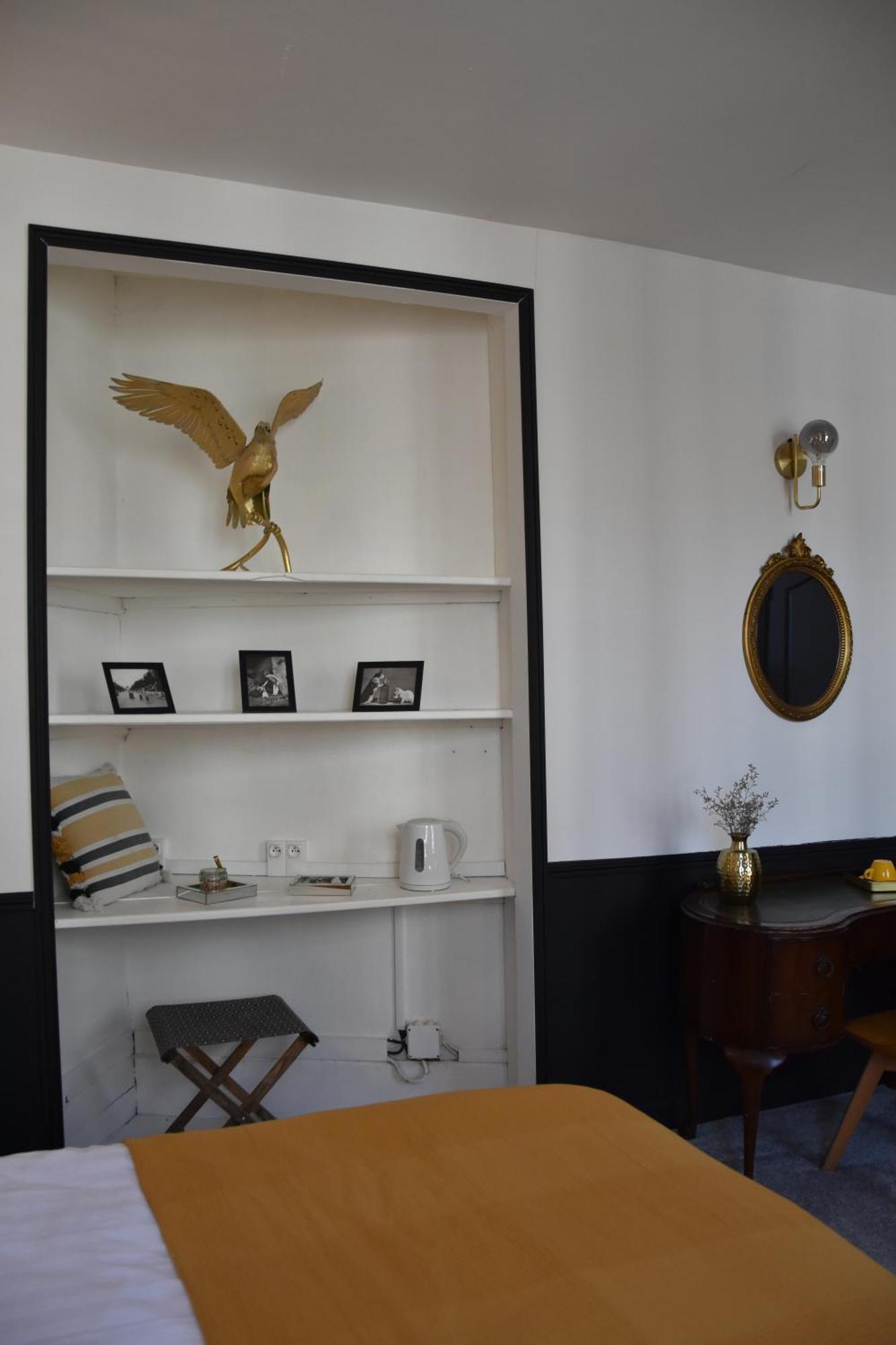 King Room
